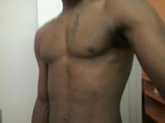 Sexy muscular guy.. 9.5 Lunch time special ...... 612, 18
