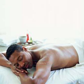 Expert B(l)ack Rub. A FREE Massage for the Discerning Black Man, 37