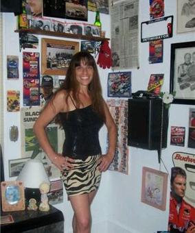 New in Town Brunette beauty. 36d all real reasonable rates, 28