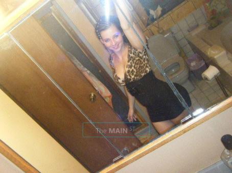 Irish cutie back in town, 21