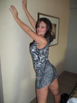 new photos new costumes love 2 kiss, 27