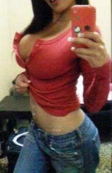 beautiful seunsual Laura! I will do anything to please ! full body massage , prostate and much more