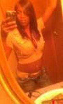 NEW IN TOWN and very sexy......, 21