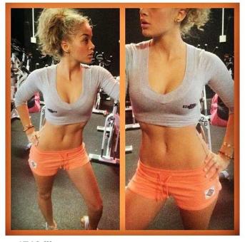 blonde haird green eyed beauty visiting. Show me a good time !, 20