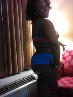 ******* NeW In ToWn ******* ThIcK CuVrY PlAy mAtE ******* $40 SpEcIaLs ******, 19