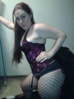 CloVEr thiCK SeXY REd He@d back**~~Â°â€¢* WhOOtY, 24