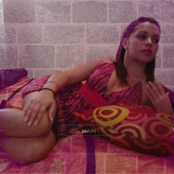read AD. read AD. colombian white girl., 21
