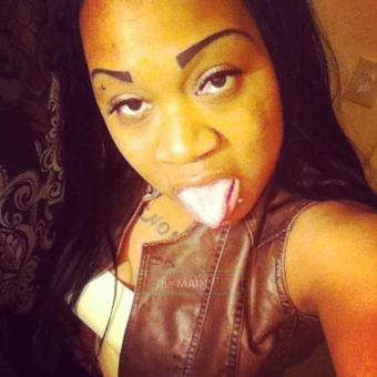 Sexi Carmel, 24