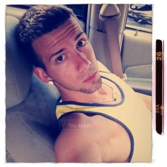 Cuban ready for you 24/7. *Bodyworks, Massages, and much more* lets have a hot time., 22