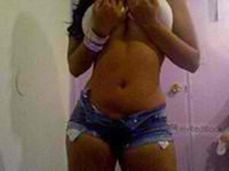 ¦ ¦ CuTiE¡! BiG bOoTy! ¦ ¦ * ?Ebony &Italian??*?-*¦ ¦ *?100** Special! *•. *•.* ¦ ¦?CaLL Now!, 25