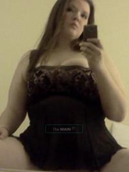 guess whos back its sweet anita come see me while you can busty brunette beauty, 22
