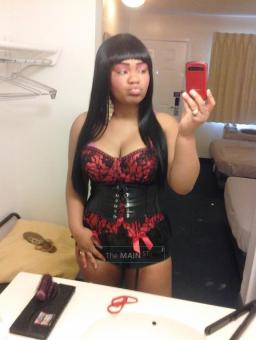 CaliForniA Girls Do it Bestt > > Mixed Dominican Hottie From Cali, 20