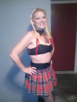 Specials tonight only! Sexy Blonde!!, 25