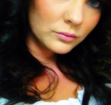 Come see the curvaceous beauty!!, 25
