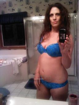 SPECIAL tonight! -Stunning Brunette Beauty available now!, 32