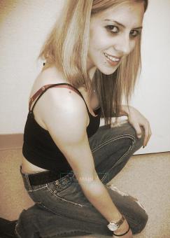 Â¨*:â€¢.â˜… .â€¢:*:::: BaD G!RL ::::: ( U DECIDE ) ::::: GoOd G!RL *:â€¢.â˜… .â€¢:*Â¨Â¨, 23