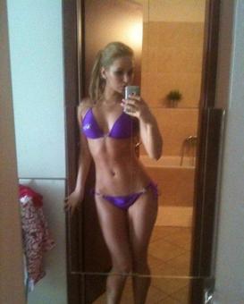 SEXY & ADDICTIVE waiting to put my hands on you, 20