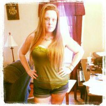 Natural redhead. Outcalls only, 22