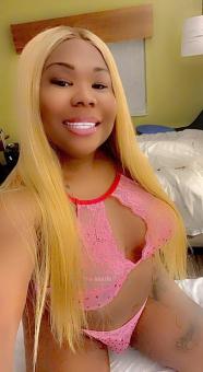 Blonde Bombshell is back on the prowl for Generous guys only, 28