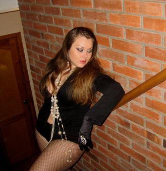 PLENTY to LOVE !!! *** C u r v y , SENSUAL , CLASSY ..., 30