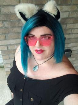Sexy raver kitten considering a visit. Should I come?, 32