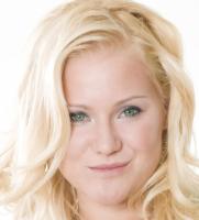 ESCORT AGENCY -- Premium Chicago Escorts -- (cash or CREDIT CARDS accepted)
