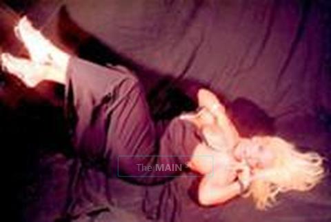 100 GROUNDS TODAY "get away and play!!!" ..EAT YOUR HEART OUT 38 DD BLONDE 920-645, 35