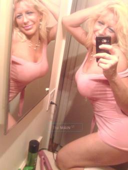 Sugar Baby Back In Town * Looken For an Exclusive Fun Loven Playmate * Enjoy Life To Fullest!!, 35