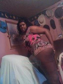 The thickes biggest cowgirl is here...., 21