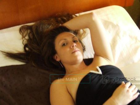 Young, Fun Sensual and Erotic female is waiting to please