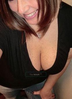 VIP All Wrapped Up In A Voluptuous Package ! 817, 93