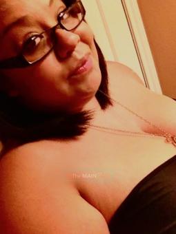 Spectacular massage with a beautiful latina! Great rates available!, 22