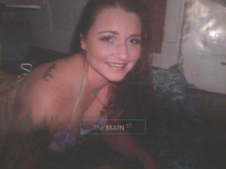 Ianna "Magic Hands", 34