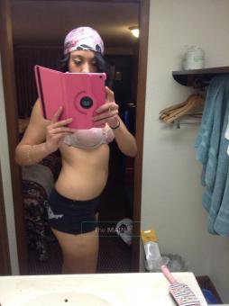Bad white black & puerto rican goddess, 21