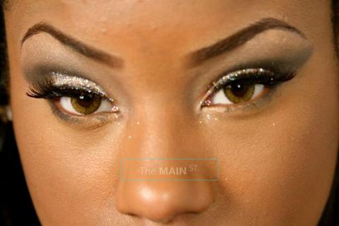 *!*?*?* !*?*!*?* !*?*! LOOKinG 4 SomEtHinG DIFFrent *?*!*?* !*?*!*? *!*?*!*?* !*?*!