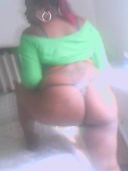 curvy juicy (bbw), 24
