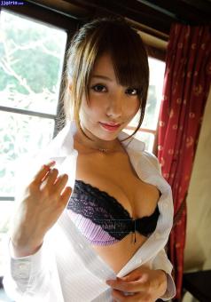 3 Hot Asian & Latina College Students! Hot Latina Bella 19,Sexy Asian Marilyn 23, Sherry 25! 4 Hands, 19
