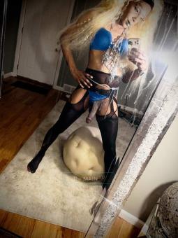 1??1?? MISTRESS MOTHER OF MASSIVE MEAT, 24