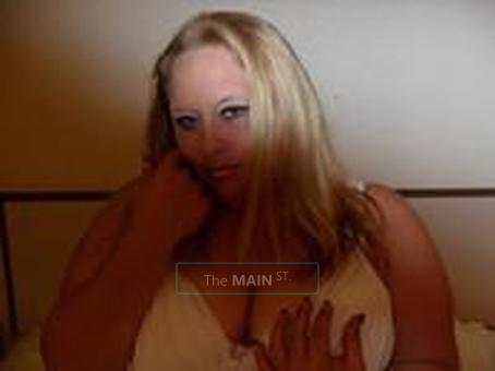 Bbw warmth awaits you ....... let me fulfill your dreams.... more IS better, 26