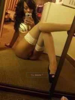 *Â£* SeDUCtion @ its F!n3sT > check out TH!s HOTT!E with a ROCking Body & Very Pleasurable hands*Â¥*, 22