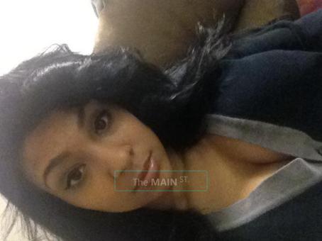 sexy bombshell, 21