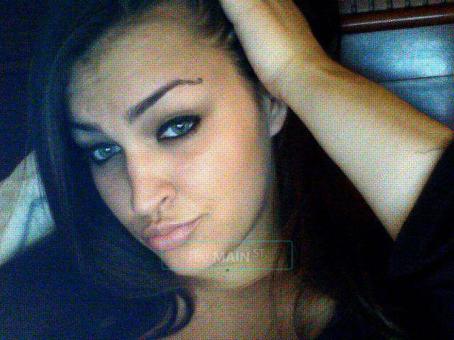 N.e.W. N.a.U.g.H.t.Y. â€¢BusTy Â° ! * !â€¢ BrUNNETTE HOttIE * ! * ! AVAILABLE NOW, 21