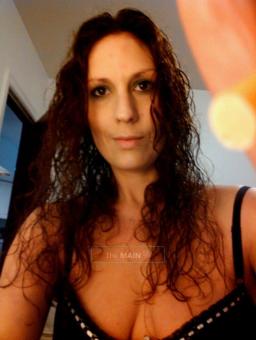 SPecIaL NOW! Captivating brunette is available and waiting for you!!, 32