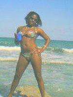 Hott chocolate fun size Ebony, 23