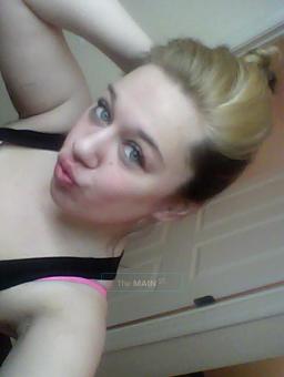 sexy vanilla has speicals all night im upp call me now!!!!, 21