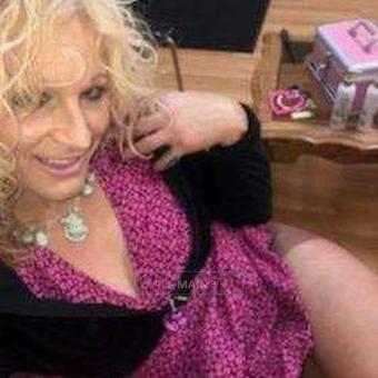 Transsexual hottie available discreet and clean just for you, 37