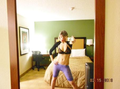 Best Massage --------- 24 Hrs ----------- 80 Special ------------ New Blonde --------- Visiting, 26
