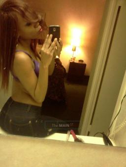 Very Seductivee Buttons And Crazy Erotic Applee, 21