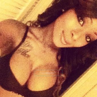 100% TRUE beauty, actual photos!!! Treat yourself!