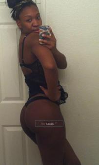 YoU LoNely? ExOtic eBonY tReAT, 23